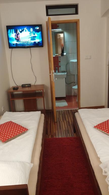 B&B Bazeni Saraievo Exterior foto